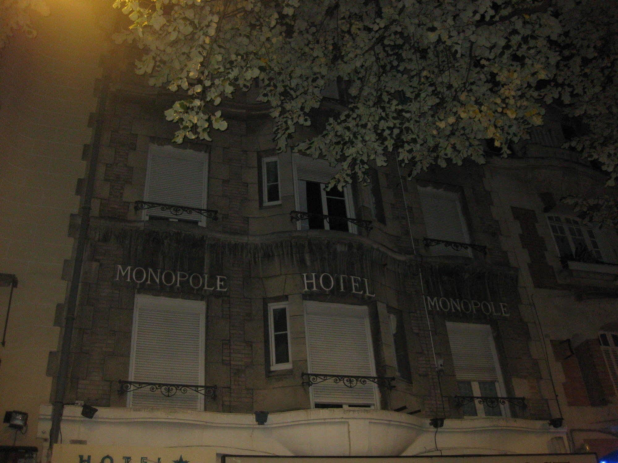 Отель Le Monopole Реймс Экстерьер фото